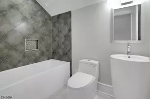 18 Lincoln Ave, Florham Park, NJ 07932 - Photo 42