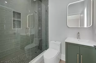 18 Lincoln Ave, Florham Park, NJ 07932 - Photo 44