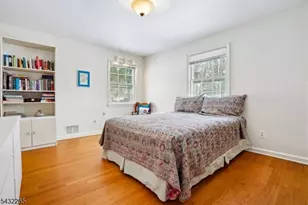 61 Western Dr, Millburn, NJ 07078 - Photo 12