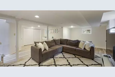 288 Seneca Pl, Westfield, NJ 07090 - Photo 30