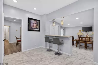 59 Railroad Ave, Phillipsburg, NJ 08865 - Photo 10
