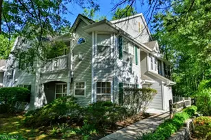 509 Chatfield Dr, Pequannock Township, NJ 07444 - Photo 1