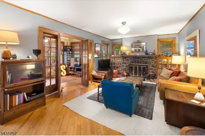 52 Warfield St, Montclair, NJ 07043 - Photo 8