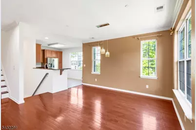 24 Swing Bridge Ln, South Bound Brook Boro, NJ 08880 - Photo 6