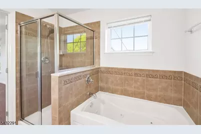 24 Swing Bridge Ln, South Bound Brook Boro, NJ 08880 - Photo 20