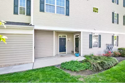 24 Swing Bridge Ln, South Bound Brook Boro, NJ 08880 - Photo 4