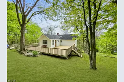 270 Macopin Rd, Bloomingdale, NJ 07403 - Photo 2