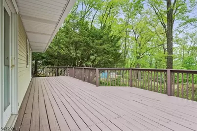 14 Long Ridge Rd, Parsippany, NJ 07869 - Photo 12