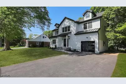 941 Beverly Dr, Westfield, NJ 07090 - Photo 2