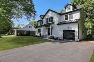941 Beverly Dr, Westfield, NJ 07090 - Photo 2