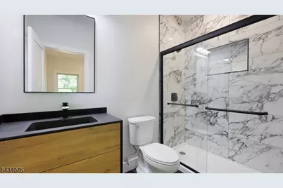 941 Beverly Dr, Westfield, NJ 07090 - Photo 22