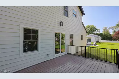 941 Beverly Dr, Westfield, NJ 07090 - Photo 38