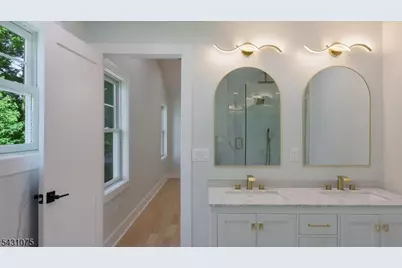 941 Beverly Dr, Westfield, NJ 07090 - Photo 20