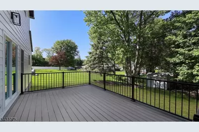 941 Beverly Dr, Westfield, NJ 07090 - Photo 32