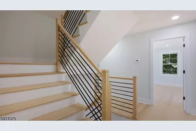 941 Beverly Dr, Westfield, NJ 07090 - Photo 34