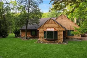 534 Hamburg Turnpike, West Milford, NJ 07480 - Photo 26
