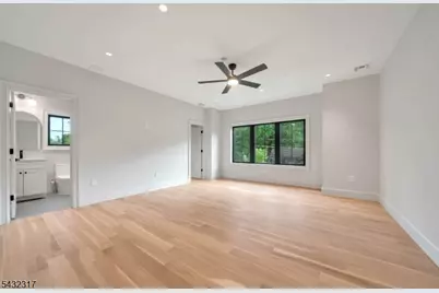 266 Brooklake Rd, Florham Park, NJ 07932 - Photo 34