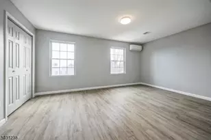 708 Ocean Ave, Jersey City, NJ 07305 - Photo 10