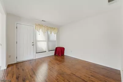 37 Giggleswick Way, Edison Twp., NJ 08820 - Photo 34