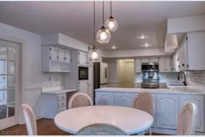 40 Rustic Trl, Raritan Township, NJ 08822 - Photo 8