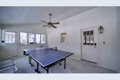 40 Rustic Trl, Raritan Township, NJ 08822 - Photo 18