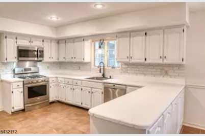 40 Rustic Trl, Raritan Township, NJ 08822 - Photo 10
