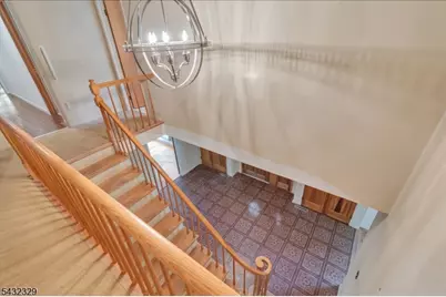 8 Branko Rd, Berkeley Heights Township, NJ 07922 - Photo 18