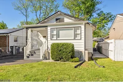 115 Carlisle Ter, Plainfield, NJ 07062 - Photo 24
