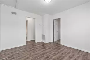 115 Carlisle Terrace, Plainfield, NJ 07062 - Photo 8