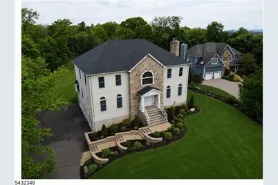 40 Horseneck Rd, Montville Township, NJ 07045 - Photo 1