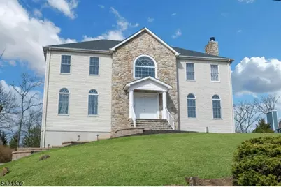 40 Horseneck Rd, Montville Township, NJ 07045 - Photo 2