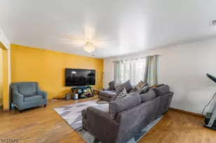 34 Erie St, Elizabeth, NJ 07206 - Photo 22
