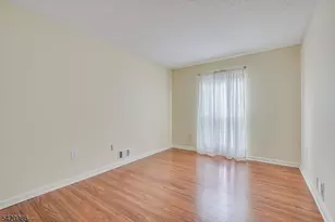 69 Amberly Ct, Franklin Township, NJ 08823 - Photo 12