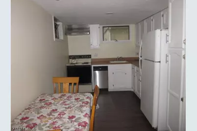 16 Shunpike Rd, Summit, NJ 07901 - Photo 8