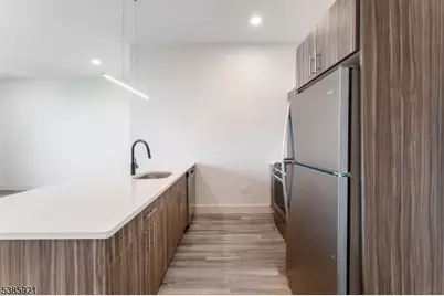 55 Washington St #3J, East Orange, NJ 07017 - Photo 6
