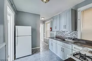 37 Blum St, Newark, NJ 07103 - Photo 8