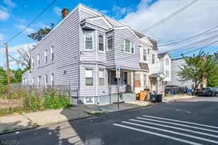 37 Blum St, Newark, NJ 07103 - Photo 2