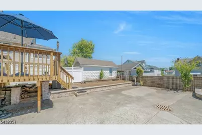 330 Southside Ave, Haledon, NJ 07508 - Photo 30