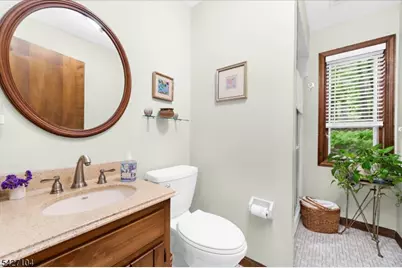 117 Old Clinton Rd, Raritan Township, NJ 08822 - Photo 18