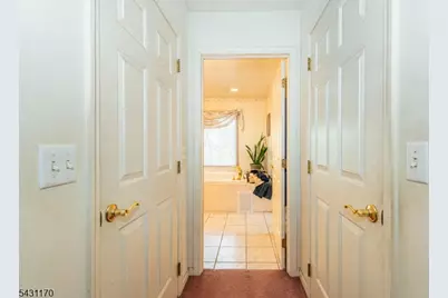 31 Richmond Hill Dr, Sparta Township, NJ 07871 - Photo 20