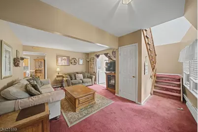 10 Reaville Ct, Parsippany, NJ 07054 - Photo 8