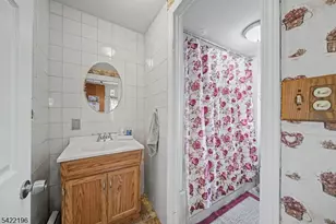 10 Reaville Ct, Parsippany, NJ 07054 - Photo 24