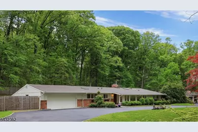 75 Seney Dr, Bernardsville, NJ 07924 - Photo 2