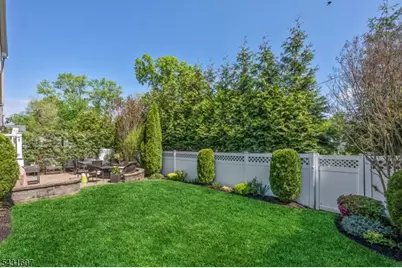 700 Gallows Hill Rd, Cranford Township, NJ 07016 - Photo 40