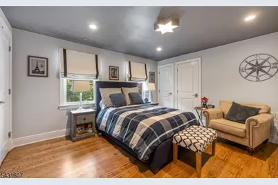 700 Gallows Hill Rd, Cranford Township, NJ 07016 - Photo 28