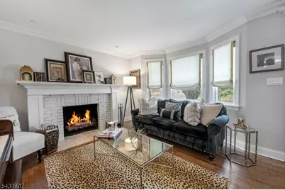 700 Gallows Hill Rd, Cranford Township, NJ 07016 - Photo 4