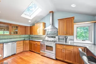 994 Mountain Ave, Berkeley Heights Township, NJ 07922 - Photo 4