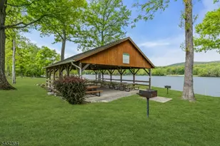 20 Plaza Dr, Hampton Township, NJ 07860 - Photo 24