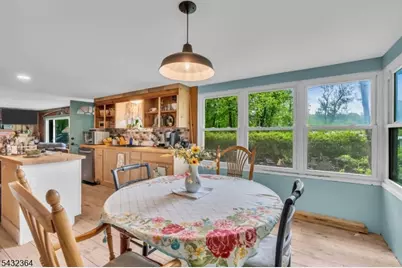 20 Plaza Dr, Hampton Township, NJ 07860 - Photo 8