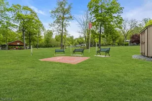 20 Plaza Dr, Hampton Township, NJ 07860 - Photo 24